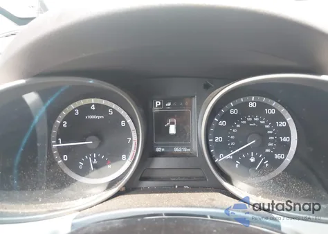 2017 Hyundai Santa Fe Se z USA, uszkodzony, nr VIN KM8SM4HF7HU243396